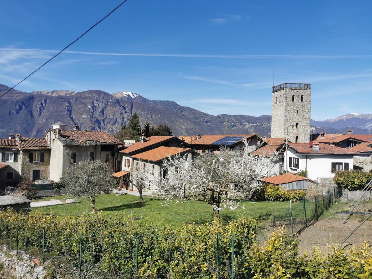 Alla Torre Del Barbarossa B&B Foresteria Mandello del Lario Εξωτερικό φωτογραφία