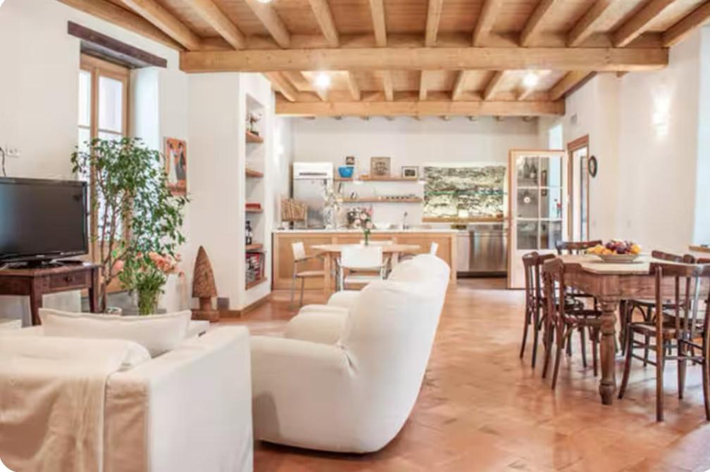 Alla Torre Del Barbarossa B&B Foresteria Mandello del Lario Εξωτερικό φωτογραφία