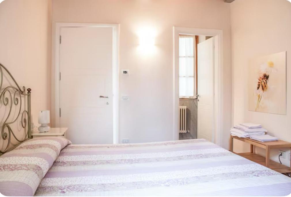 Alla Torre Del Barbarossa B&B Foresteria Mandello del Lario Εξωτερικό φωτογραφία